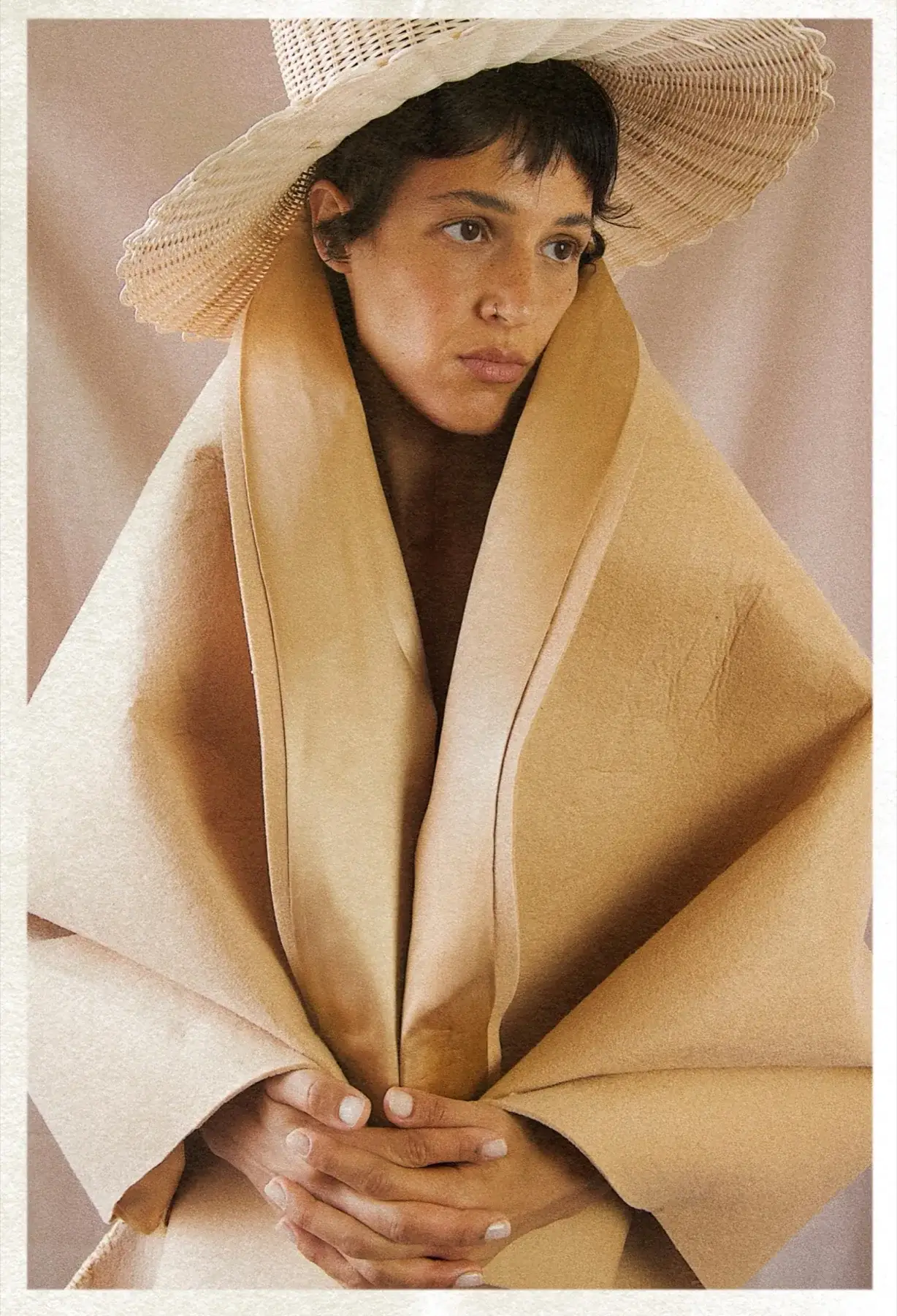 Gurbet, photography by Evi Flooren