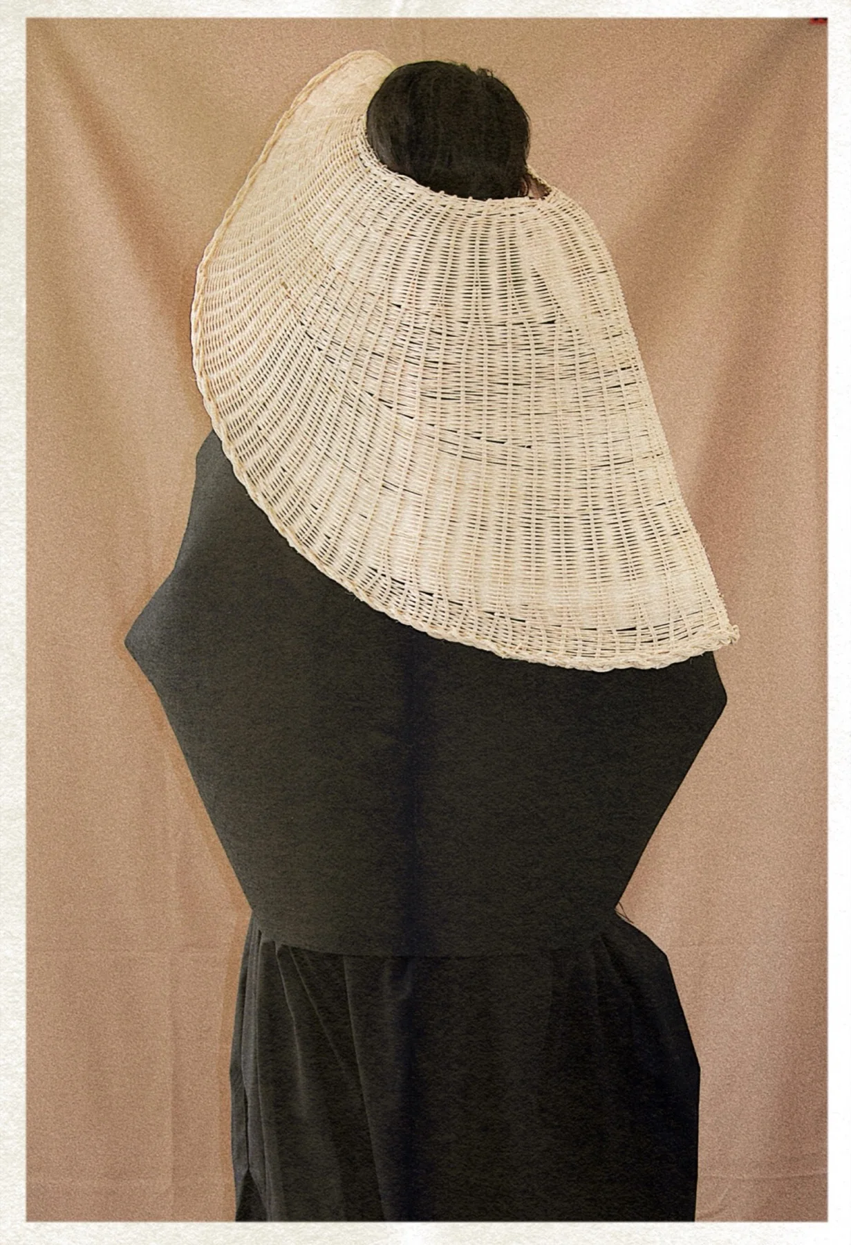 The Basket, print by Evi Flooren